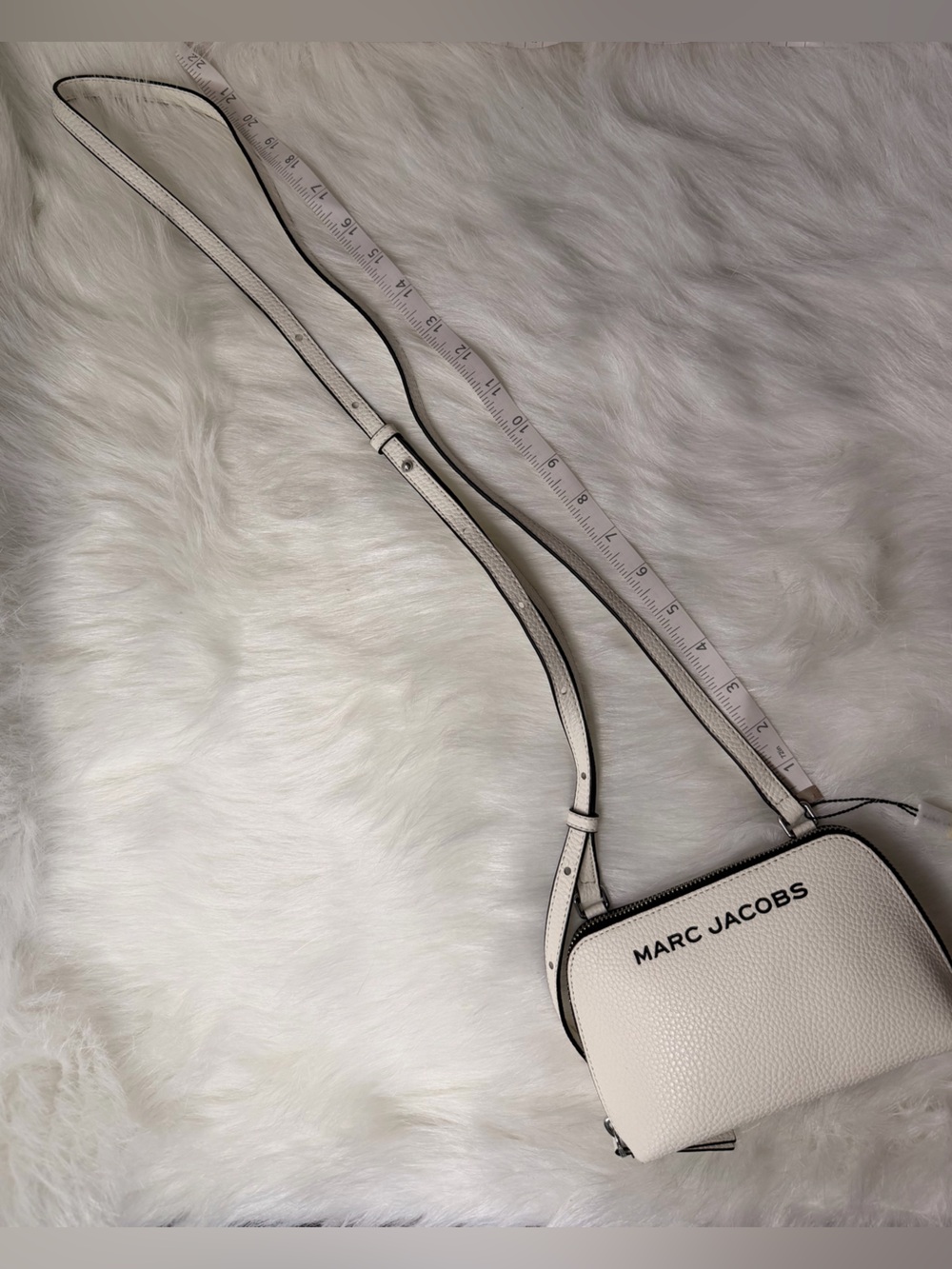 Marc Jacobs White Pebbled Leather Crossbody Bag- NWT